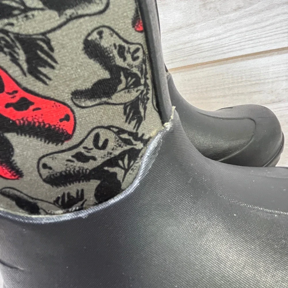 Bogs Kids Classic Dino Waterproof Insulated Rain Snow Boots Black 11C